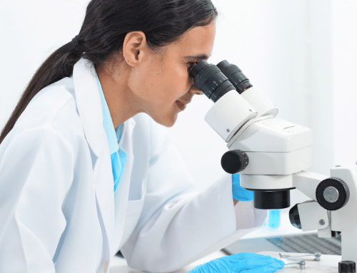 Acinetobacter baumannii: o que é, sintomas e risco nos hospitais